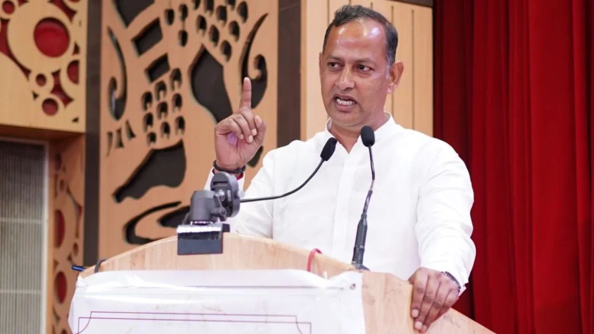 delhi cooperative banks new branches ministers account drive